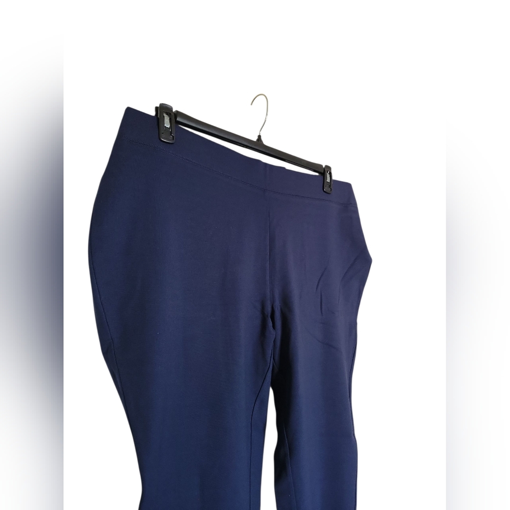 Elegant Navy Women's Pants - Picture 2 of 5